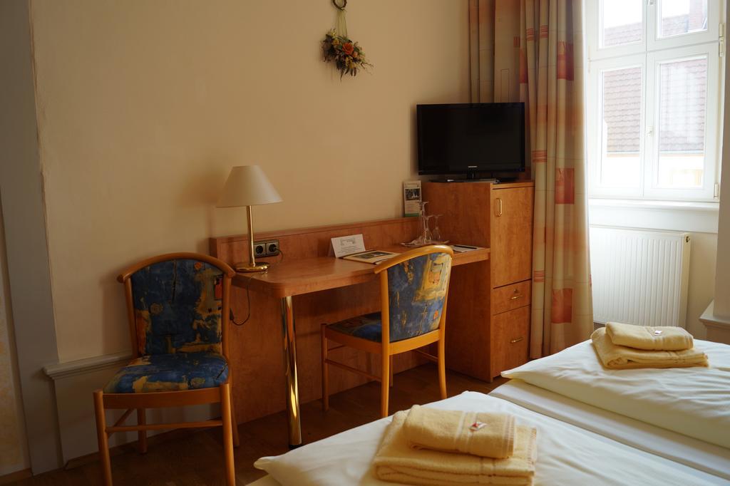 Schlosshotel Am Hainich Behringen  Bilik gambar